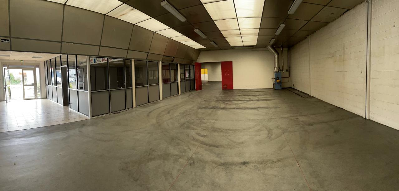 Local d'activité Saint-Étienne-du-Rouvray 1100m² Location local d'activité Saint-Étienne-du-Rouvray Seine-Maritime OLACT2201702 2